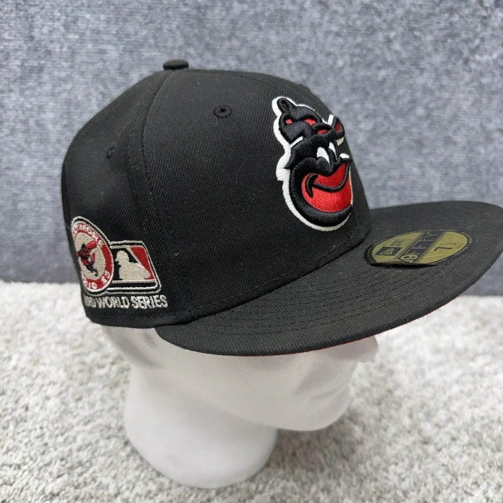 New Era Baltimore Orioles black fitted hat cap men's size 7.5 (misprint) DIRTY